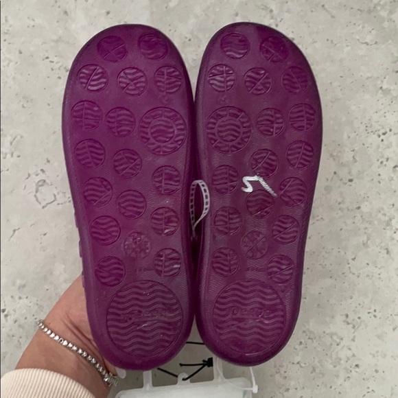 Speedo JELLY Water Shoe in Purple - Picture 8 of 8